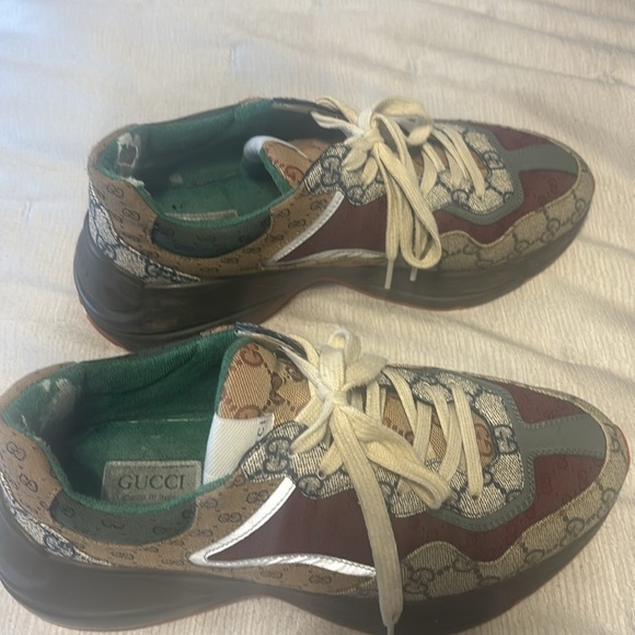 Gucci Multicolor Sneakers - Picture 4 of 5